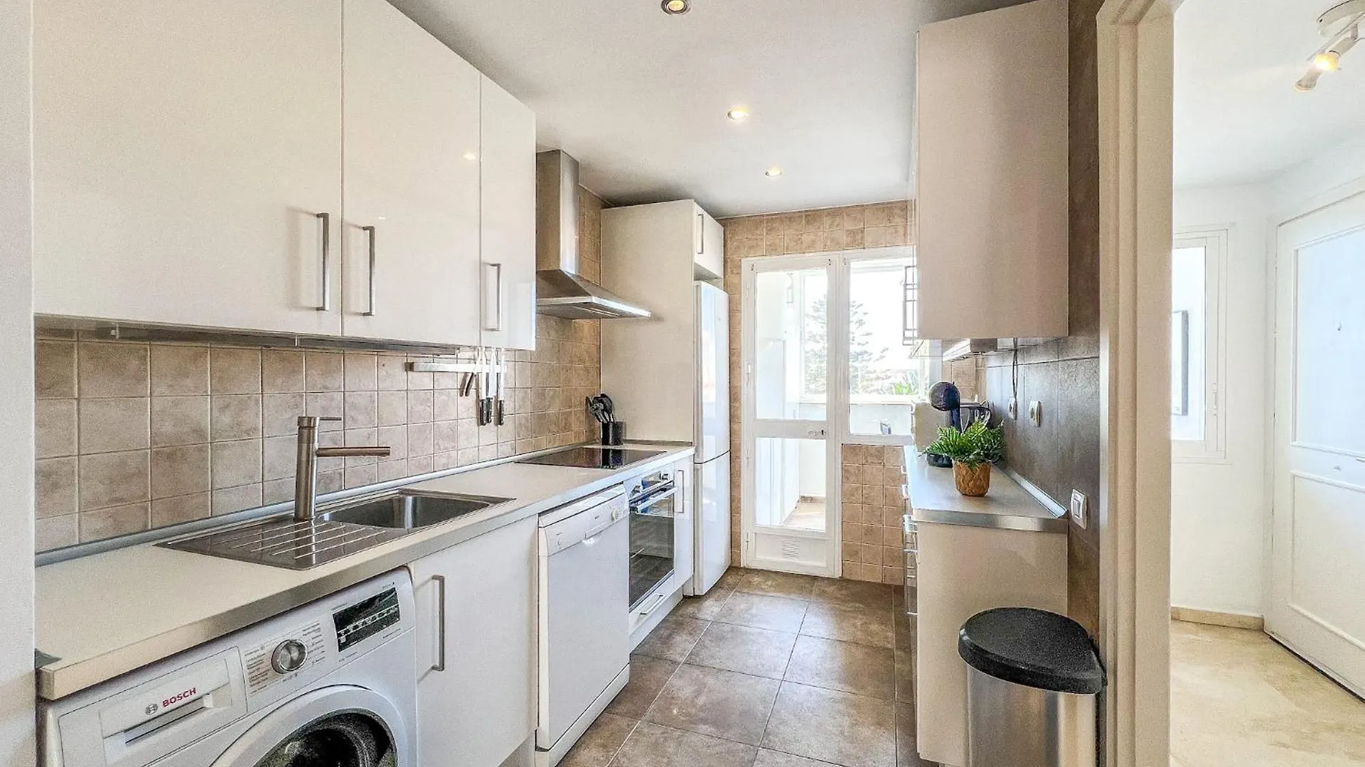 Apartment Hanami Puerto De Estepona