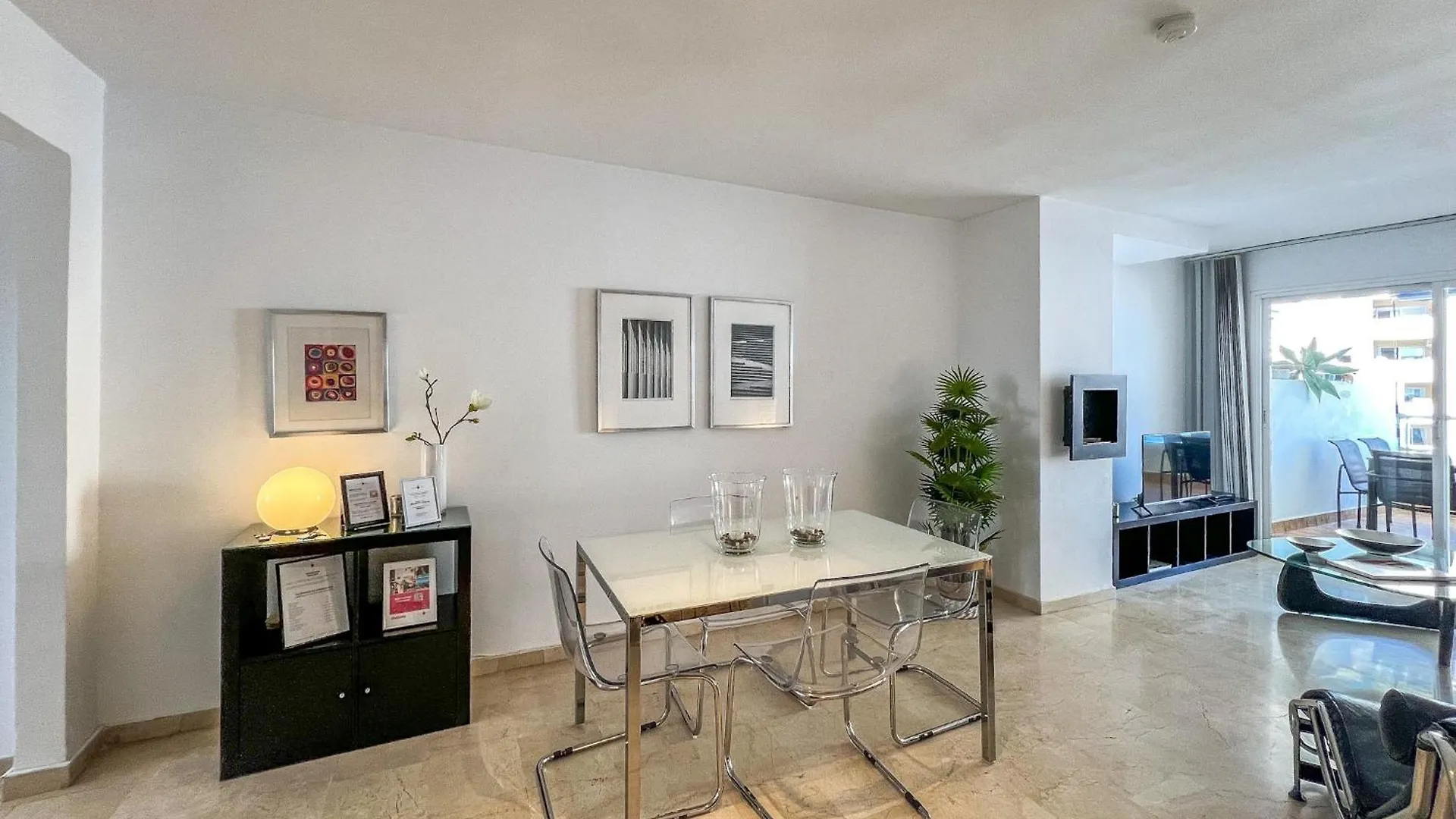 Hanami Puerto De Estepona Apartment